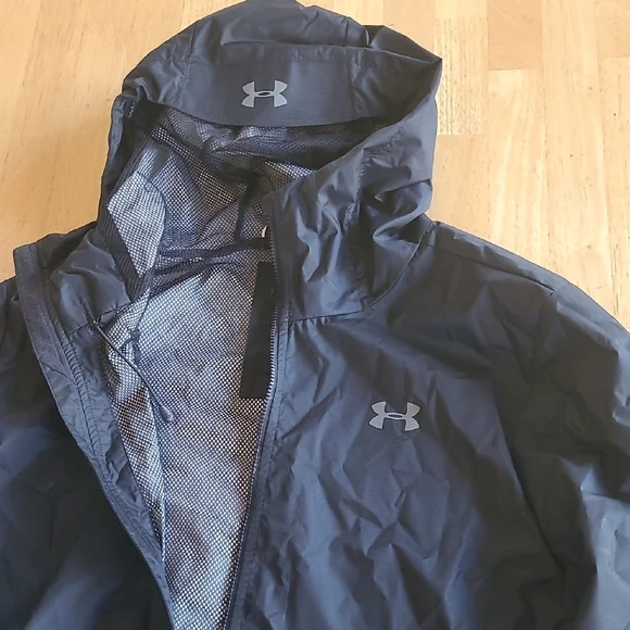 Under Armour Charcoal Hooded Jacket - Picture 4 of 6